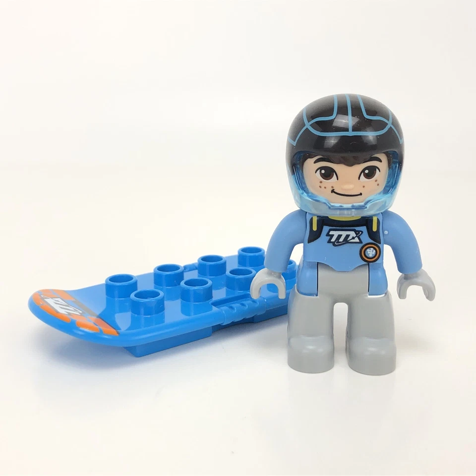 LEGO Duplo Miles Tomorrowland Figure & Hoverboard Disney Junior Set 10824 - Image 3 of 4
