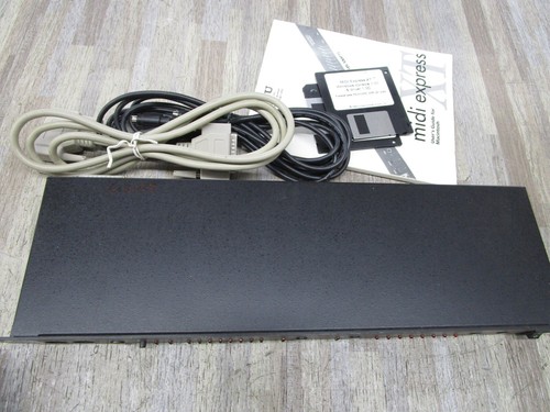Motu MIDI Express 128 8x8 USB MIDI Interface BARELY USED. - Picture 6 of 12