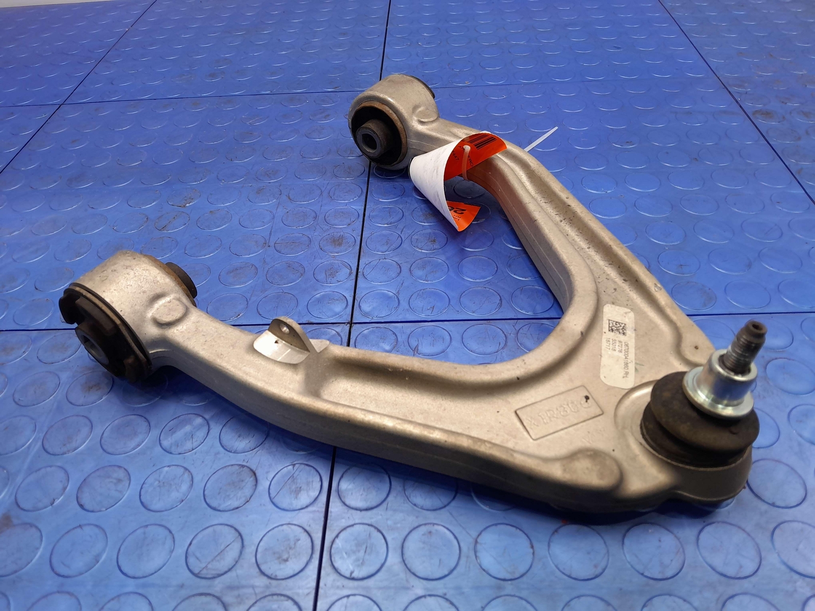 14-24 Maserati Ghibli Front Upper Control Arm Right Passenger Side OEM 670004186