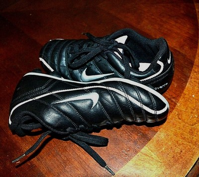 Nike noventa 90 black/pink soccer cleats youth sz 2.5 | eBay