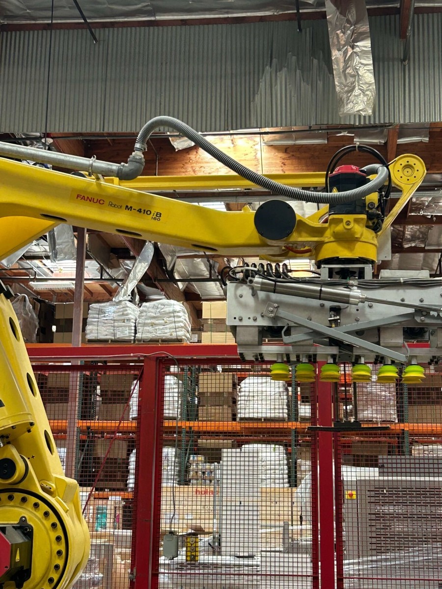 Fanuc M410ib/160 Palletizing Robot