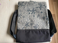 Mattt backpack suitable for 15" laptop.