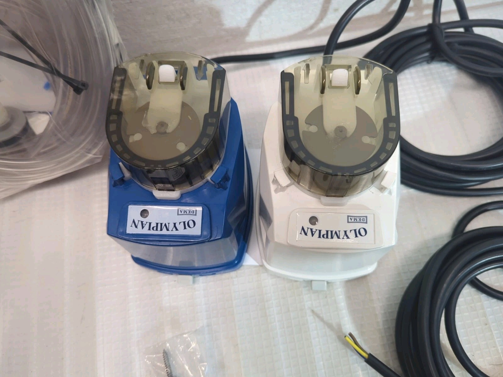 DEMA OLYMPIAN WAREWASH  RINSE AND SANITIZER Dispenser CONTROL PUMP 00.PRDV AS IS