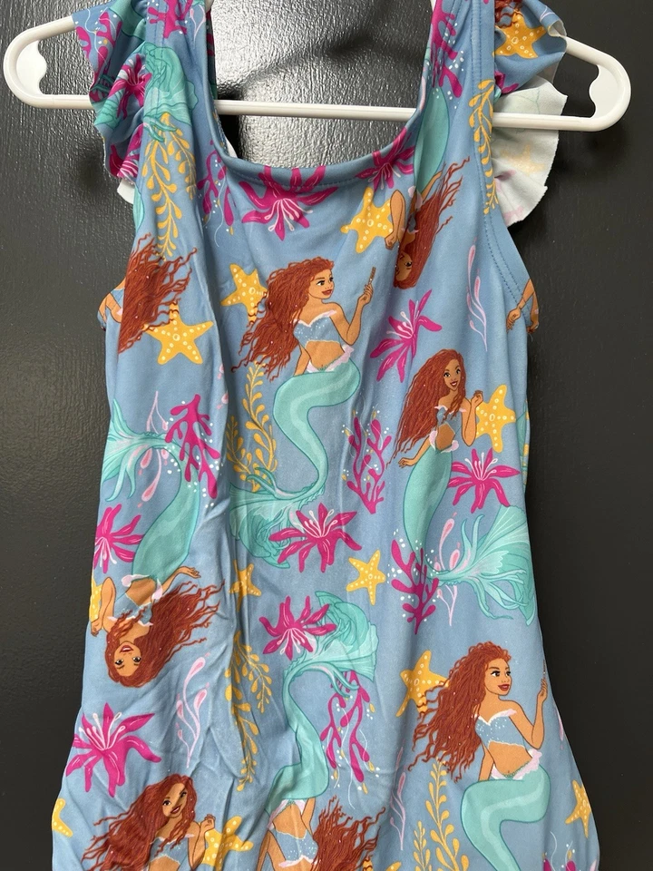 TRAJE DE BAÑO HANNA DIFFERENTSON DISNEY MANGA ALETEADA 1 PIEZA SIRENITA TALLA 120 (6-7) Foto 2 de 4