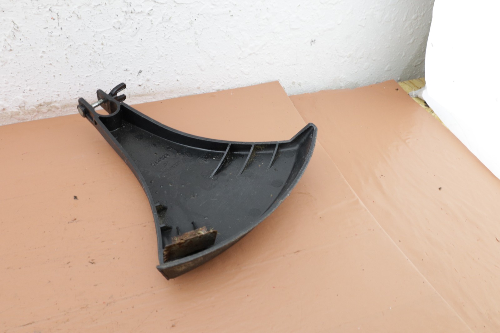 Ryobi RY34420 String Trimmer OEM Grass Deflector / Shield 518028