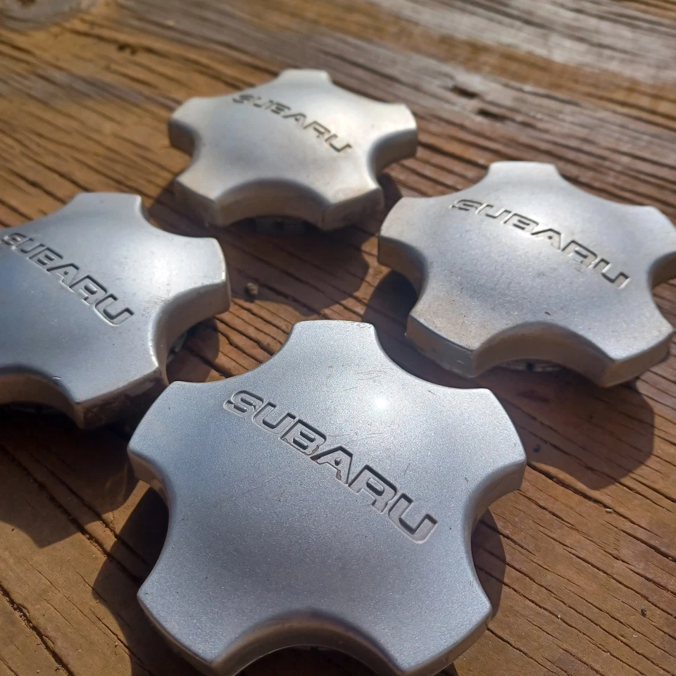Subaru Forester Impreza Legacy center cap set of 4, 1993-2006 p/n 28821 AC020 S2 - Image 2 of 3