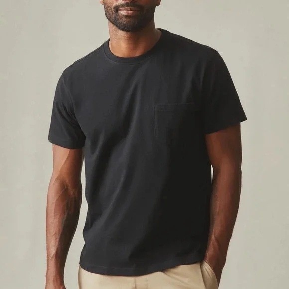 AMERICAN GIANT Black Pocket T Shirt Mens Medium Made in USA Cotton Casual