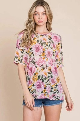 Shorts Trendsi Floral Round Neck Women's Casual T-Shirt - Soft & Comfy Top