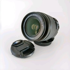 Canon EF-S 18-55mm f/3.5-5.6 IS ii lens Image Stabaliser with Lens Caps/Covers