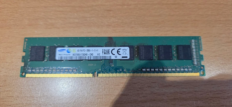 Samsung Speicher 4 GB / 1rx8 PC3-12800U-11-12-A1 / M378B5173QH0-CK0