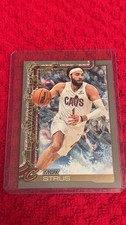 Topps 2025-26 Holiday Max Strus Cavaliers #H67 Basketball Card