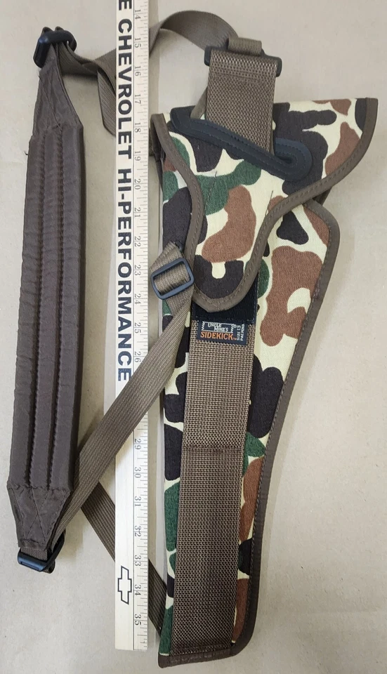 U.M.  RH Camo Bandolier & Hip holster Thompson Center 14" Contender XP100 9213-1 - Image 4 of 4