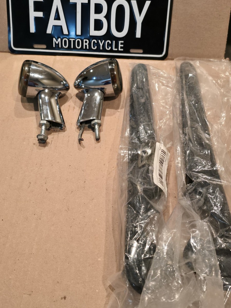 2004-2006 Harley Sportster Rear Turn Signal Light Assembly Set