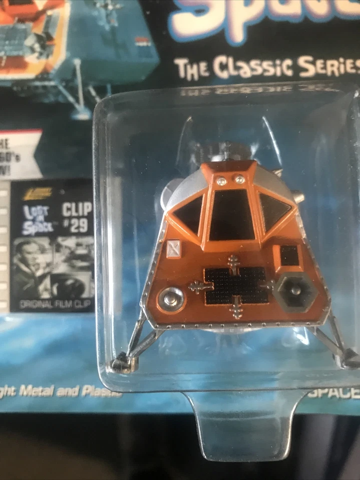 3x JOHNNY LIGHTNING LOST IN SPACE PROTOTYPE LIMITED 1 OF 300 SET. - Image 3 of 4