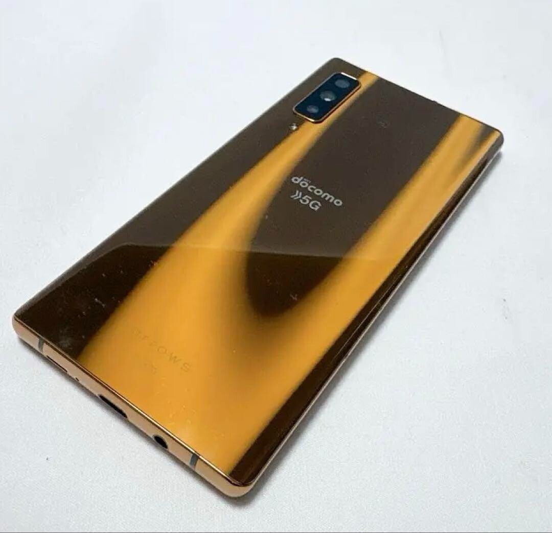 FUJITSU ARROWS NX9 F-52A 5G Android Phone Unlocked Gold FUJITSU ARROWS NX9 F-52A 5G Android Phone Unlocked Gold