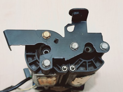BMW E32 / E34 FRONT POWER / ELECTRIC SEAT MOTOR 52.10-1378527 / 1378527.9 - Picture 3 of 8