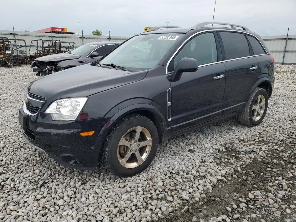 Guardabarros delantero izquierdo usado se adapta a: Chevrolet Captiva Sport 2012 delantero izquierdo grado A Foto 2 de 4