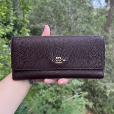 COACH VINTAGE Women's Trifold Pebbled Leather Wallet Oxblood w Gold Hardware