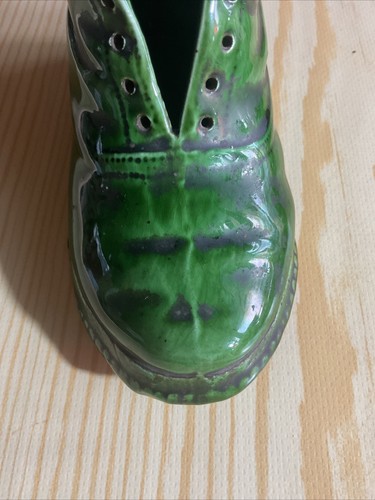 Vintage Pottery green boot,6 Inches Wide. - Picture 7 of 24