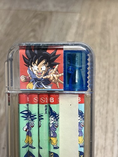 Estuche, lápices, borrador y sacapuntas Dragon Ball GT vintage hecho en Japón - Imagen 3 de 9