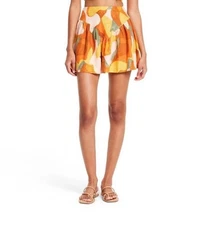 Skater mini Size 10 (NWT)