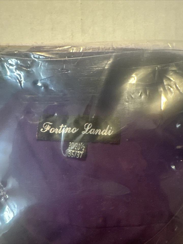 Camisa de vestir de puño francés Fortino Landi para hombre con corbata a juego, pañuelo púrpura Foto 3 de 4