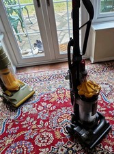 Dyson DC33 Multi Floor Bagless Vacuum Cleaner 1 year Warranty just serviced