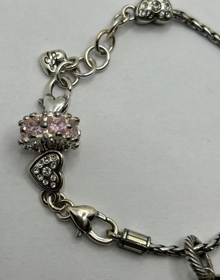 Pulseira Berloque Brighton Placa de Prata Coração e Flores e Strass Rosa - Imagem 2 de 4