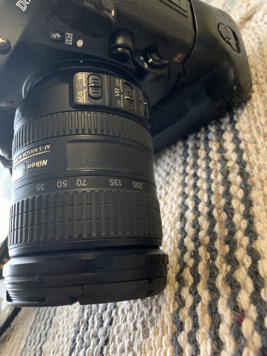 Nikon NIKKOR AF-S DX VR 18-200mm f/3.5-5.6G IF-ED Zoom Lens (VR