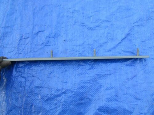 85-90 Pontiac Trans AM 24s right rear quarter ground effect mounting bracket - Bild 2 von 4