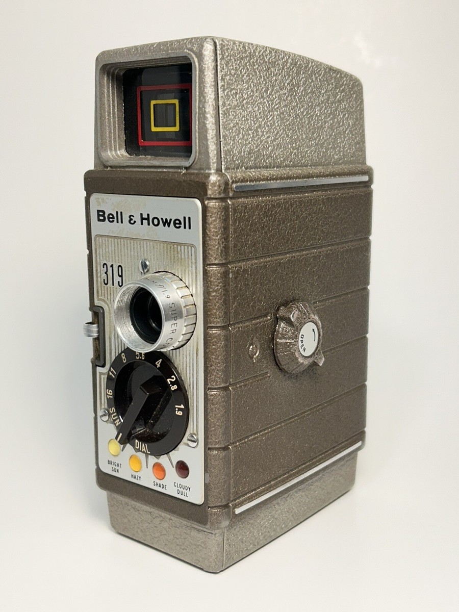 Bell & Howell 319 8mm Movie Camera w/ Case, 10mm f1.9 Super Bell & Howell 319 8mm Movie Camera w/ Case, 10mm f1.9 Super