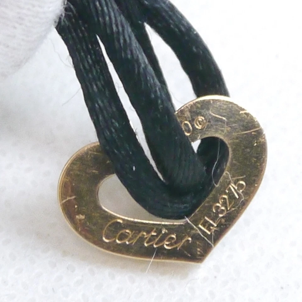 Pulsera Cartier C Corazón Oro Blanco 750 Cuerda Negra con Caja y Garantía Foto 4 de 4