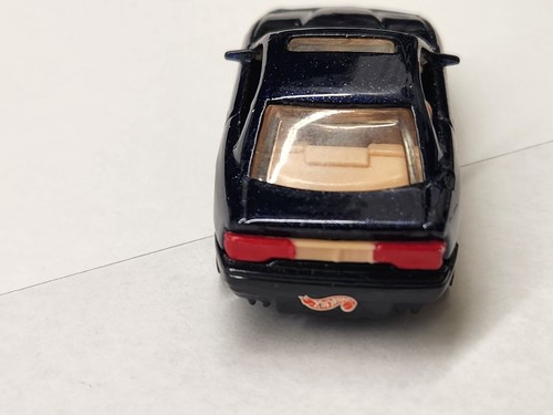 Hot Wheels BMW 850i Real Riders Prototype Larry Wood Collection - Picture 4 of 8