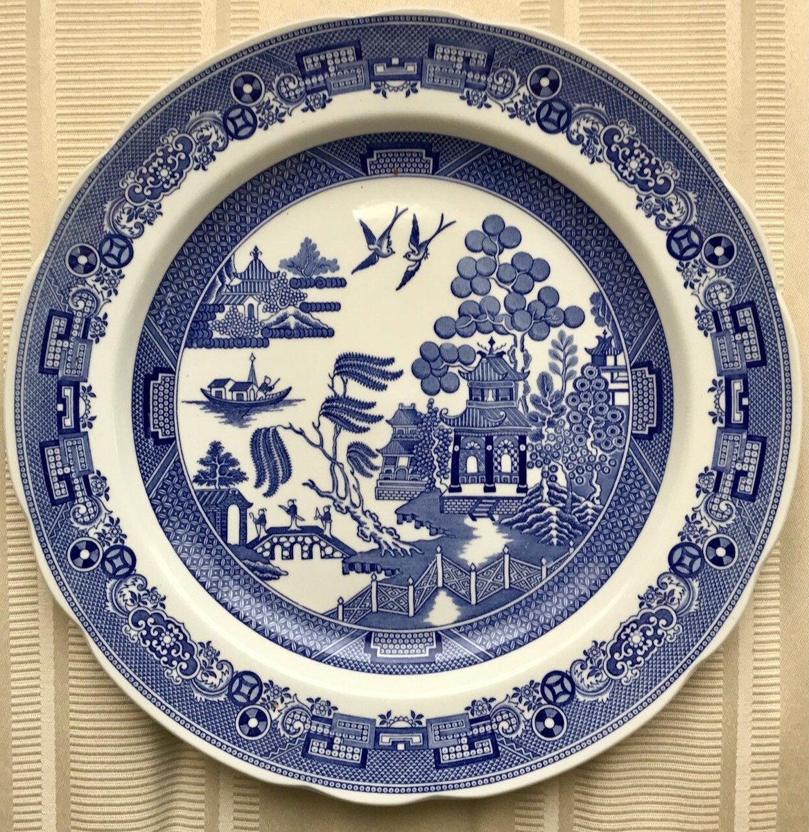 SPODE BLUE AND WHITE WILLOW PATTERN PLATE