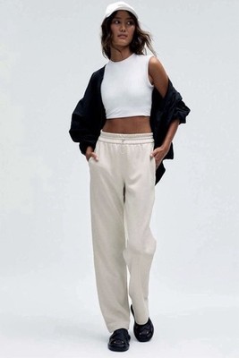 Lululemon Softstreme Hose High-Rise Pants Damen  Bone  Size 6 Neu ohne Etikett!