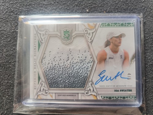 Iga Swiatek #AJR-IS 2024 Topps Royalty Autographed Jumbo Relic Book Card card