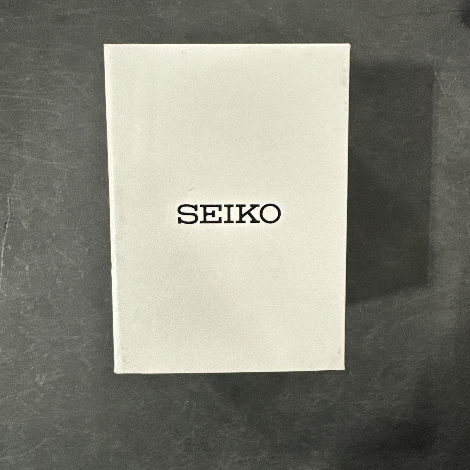 Seiko Essentials Men's Two-Tone Stainless Steel Grey Dial Quartz Watch SUR356 thumbnail 5