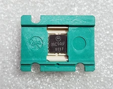 MC946F MOTOROLA IC LOGIC GATE QUAD 2-INPUT NAND DTL FP 14PIN Integrated Circuit