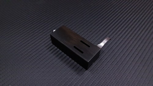 Custom-Made Headshell for Lenco L70 made of Ebony Wood by Stanley-Engineering - Picture 4 of 5