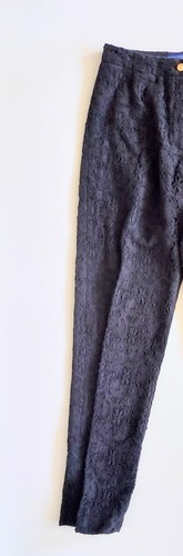 J. McLaughlin Size 6 Black Lace Pleated Button Skinny Ankle Trouser Pants - Picture 2 of 8