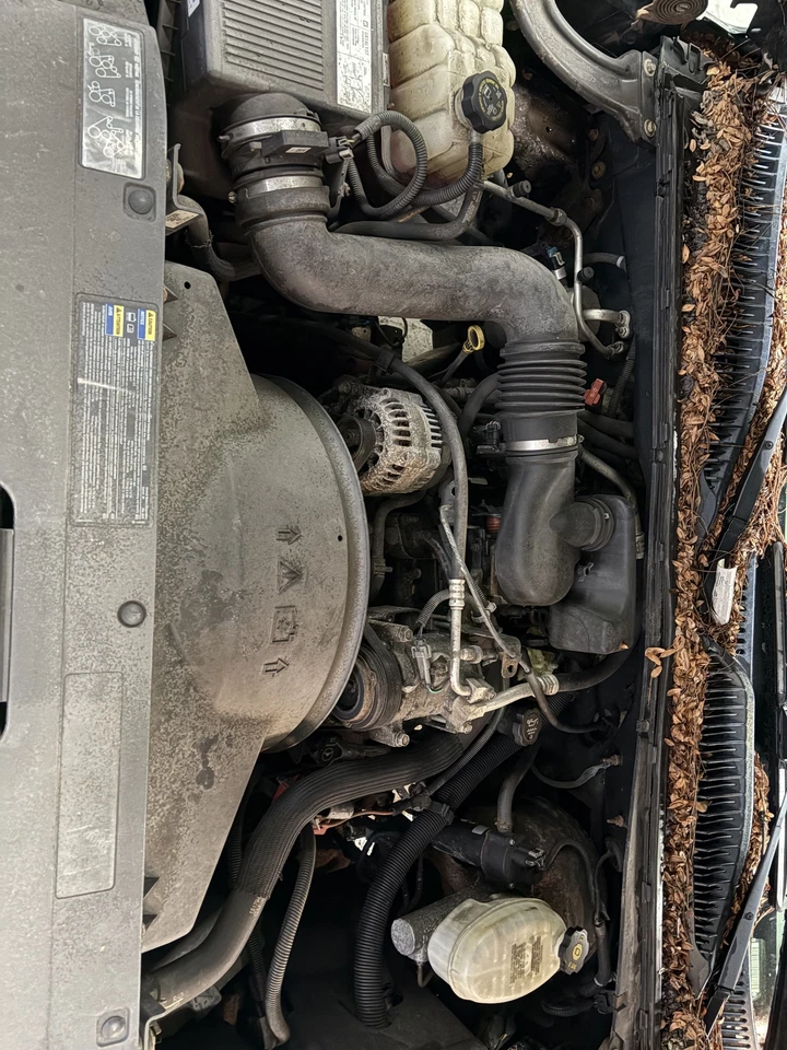Used Engine Complete Assembly fits: 2004 Chevrolet Silverado 1500 pickup 4.3L VI — 第 2/4 张图片