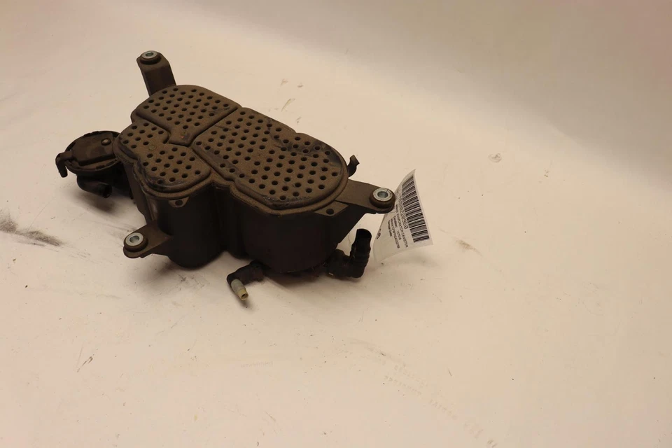 Audi Q5 2013-2016 2,0 L emisiones evaporador combustible vapor carbón bote OEM Foto 2 de 4