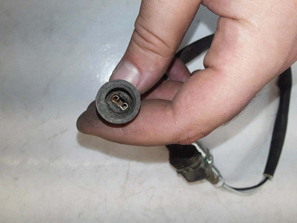 Sonda lambda motore benzina Renault Espace 2.0i 1997 0258003164 - Immagine 4 di 4