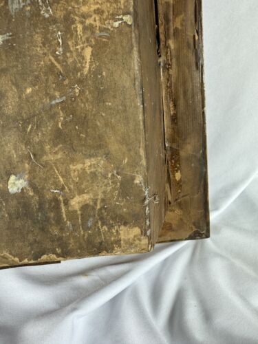 Antique Shadowbox Sick Call Box - Home Prayer Box -Vintage Religious Collectible - Picture 11 of 19