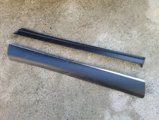 2010-2015 Lexus RX450h RX350 RX450 Front Left Door Exterior Lower Chrom Molding