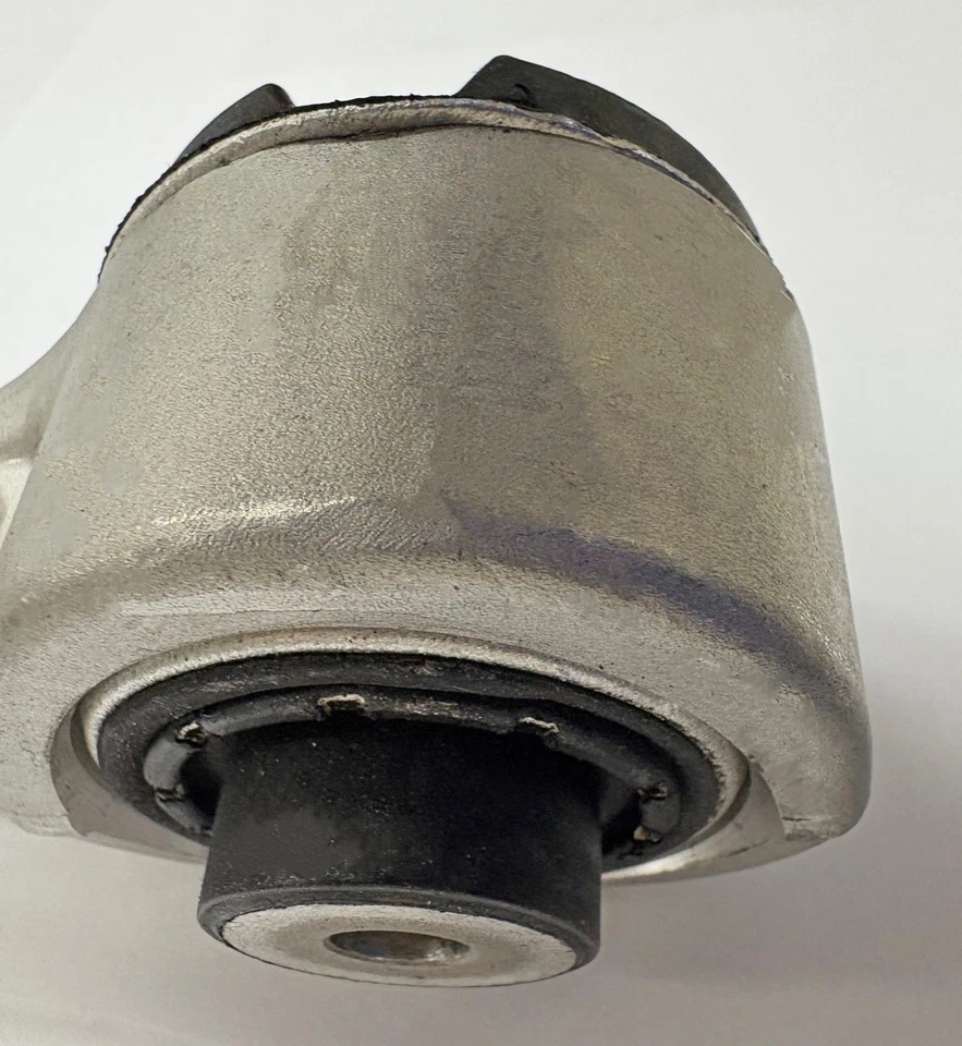 Upper Right Side Control Arm Mercedes-Benz GLS450 GLE53-AMG GLE63-AMG 2021-2026 - Image 4 of 4