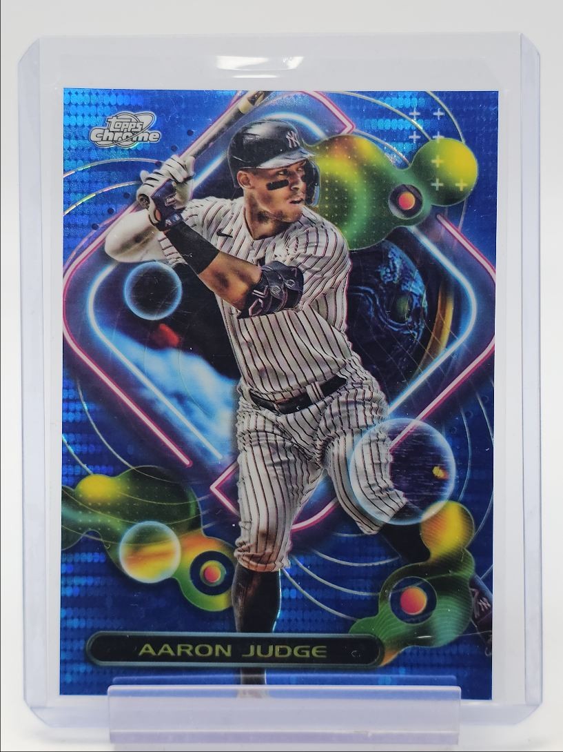 AARON JUDGE 2023 TOPPS COSMIC CHROME BLUE MOON YANKEES /99 Q3558