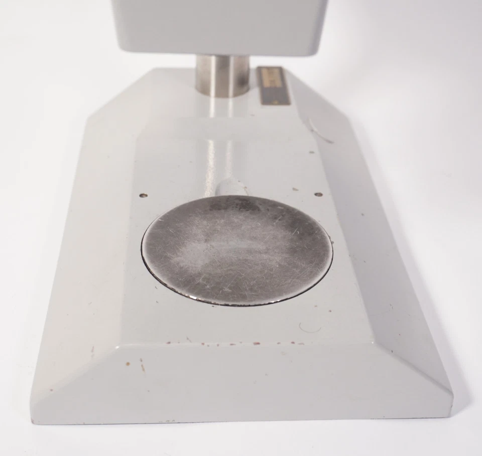 Vintage Carl Zeiss Stereo Microscope 47 50 22 - 9902 With 2X W10X/25 Eyepiece - Image 3 of 4