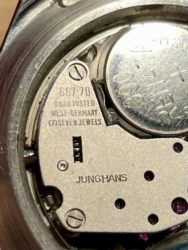 Junghans vintage 667.70 quartz 1976-80 37mm WORKING - Picture 6 of 15