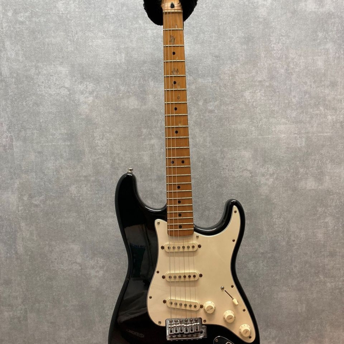 Fender Mexico Squier Series Stratocaster 1996-1997 Electric Fender Mexico Squier Series Stratocaster 1996-1997 Electric
